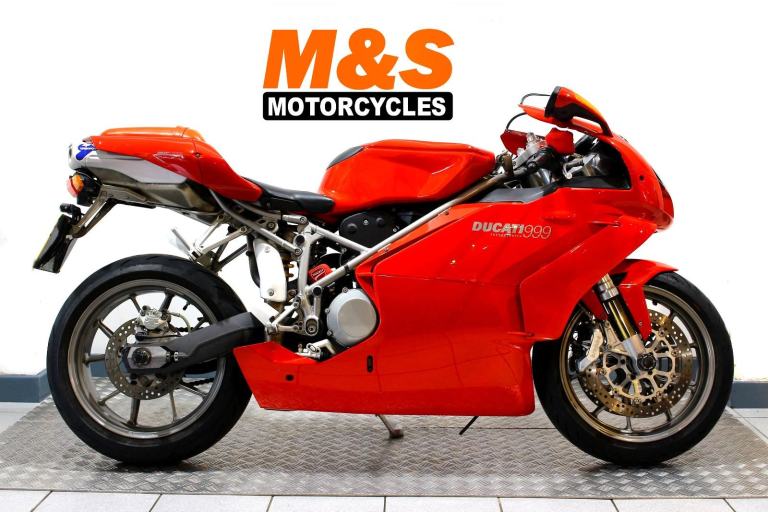 Ducati 999