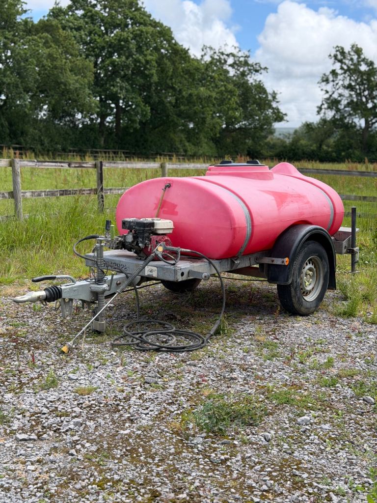Western Bowser Pressure Washer 1100ltr 