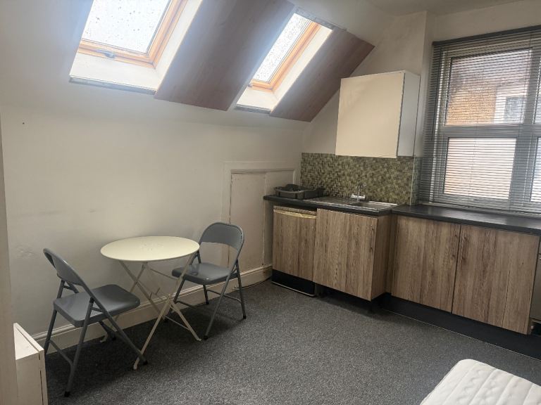 Studio Bedsit