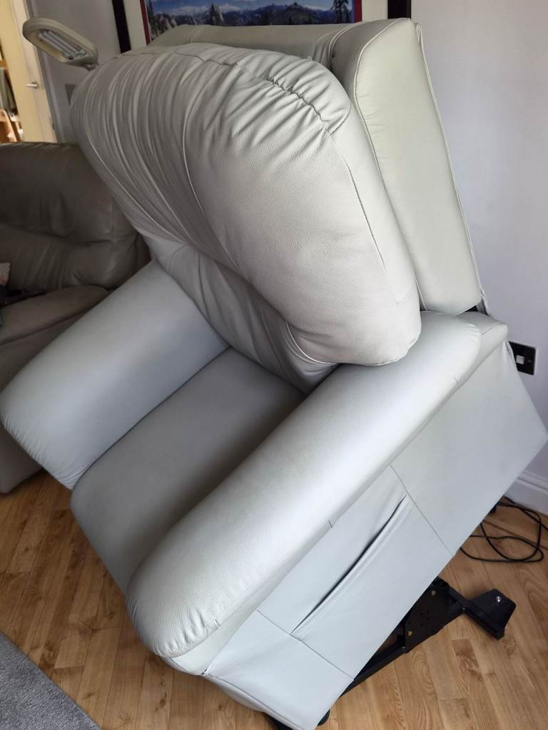 Grey Leather Recliner Armchair – Good Condition