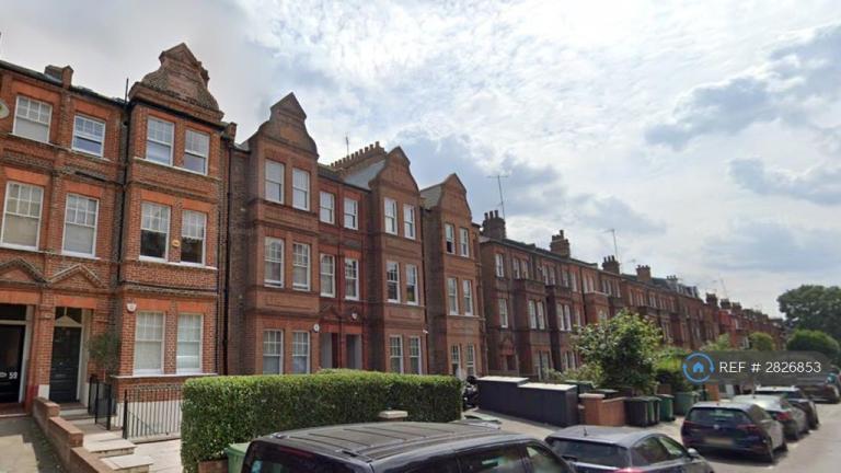3 bedroom flat in South Hampstead, London, NW6 (3 bed) (#2826853)