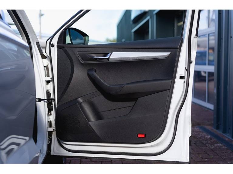 2022 Skoda Karoq 2.0 TDI SE Drive 5dr DSG ESTATE DIESEL Automatic