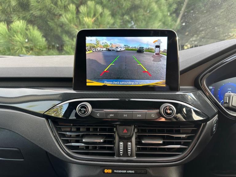 2022 Ford Kuga 2.5 EcoBoost Duratec 14.4kWh ST-Line CVT Euro 6 (s/s) 5dr HATCHBACK Petrol/Electri...