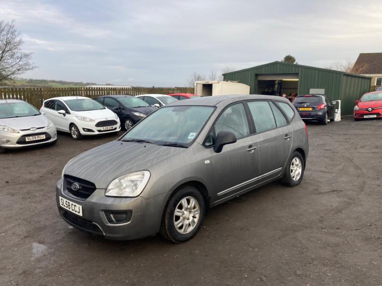 2008 Kia Carens 2.0 S 5dr MPV Petrol Manual