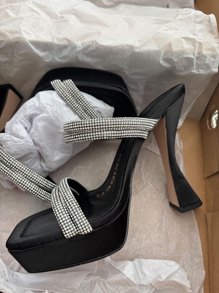 Kurt Geiger Heels