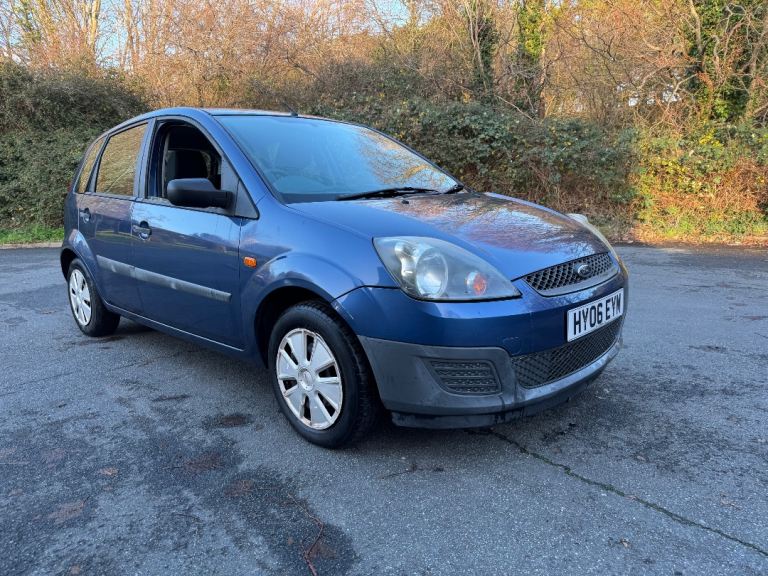 Ford, FIESTA, Low Milage, Hatchback, 2006, Manual, 1388 (cc), 5 doors