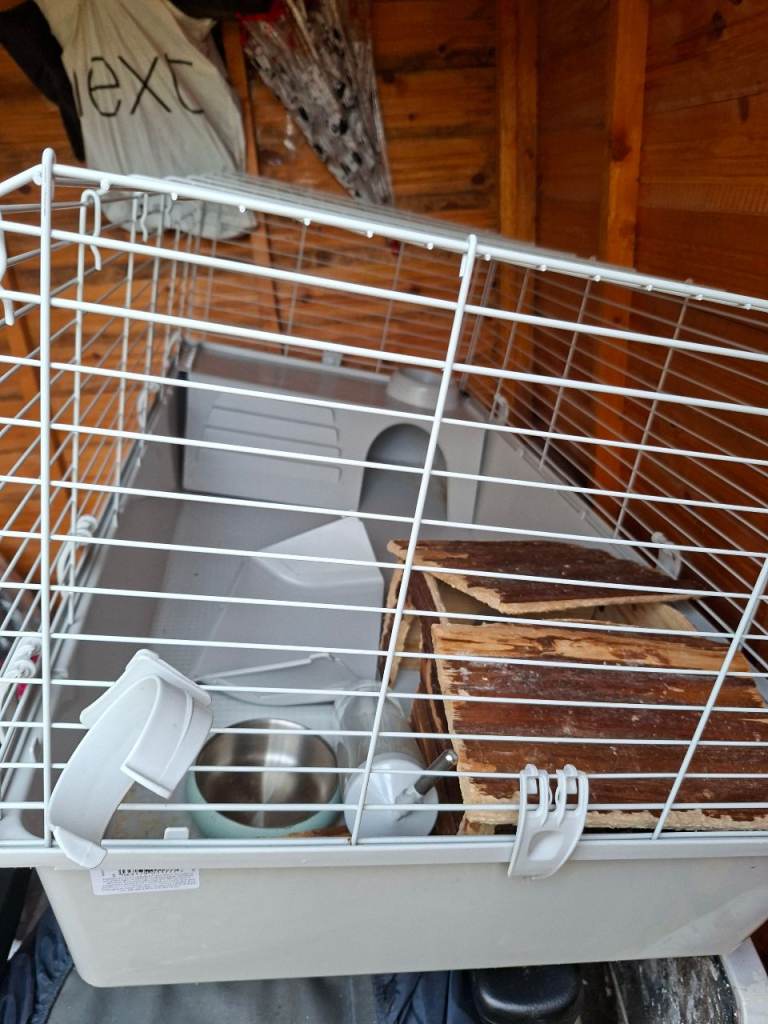 Guinne pig cage/rabbit cage