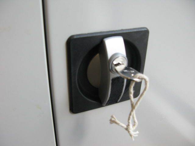 Metal Cabinet or Office Wardrobe . Size : H=183cm , W=92cm , D=47cm