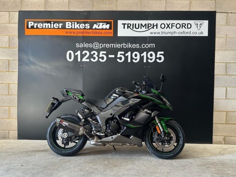 STUNNING ONE OWNER 2022/22 KAWASAKI NINJA 1000 SX PERFORMANCE MOTORCYCLE 
