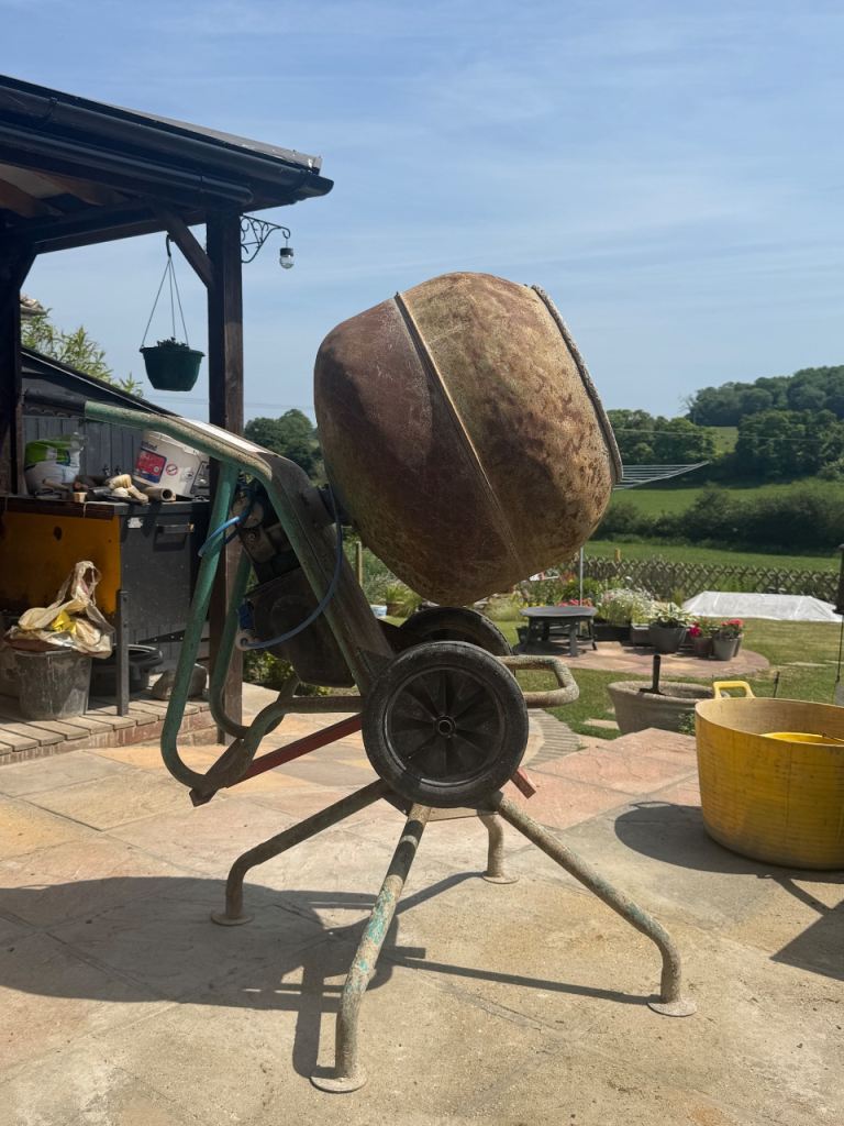 BAROMIX MINOR Concrete Mixer – Fair Condition