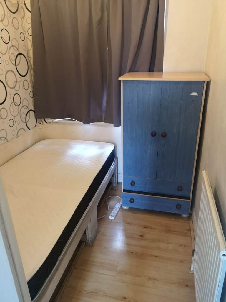 Single room available for rent in Edmonton Green N9