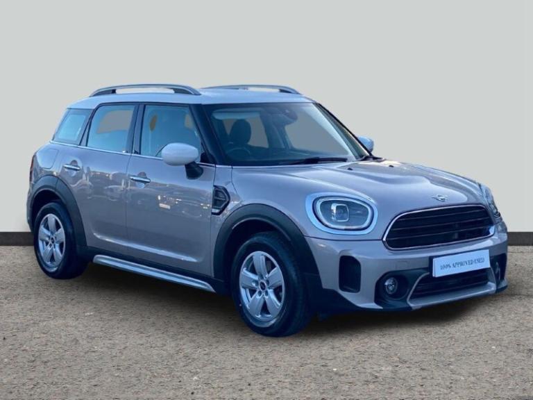MINI COUNTRYMAN 1.5 Cooper Classic 5dr Auto