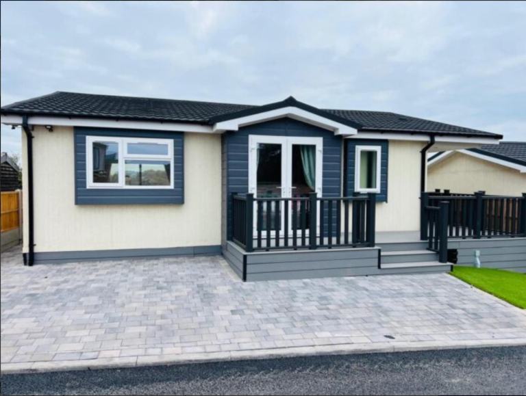 Digbeth Lodges  in Shropshire  - Lodge / Caravan 