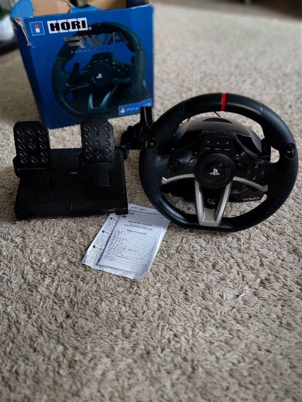 image for Racing wheel with pedals 