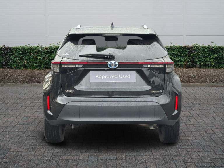 2022 Toyota Yaris 1.5 Hybrid Design 5dr CVT Estate Hybrid Automatic