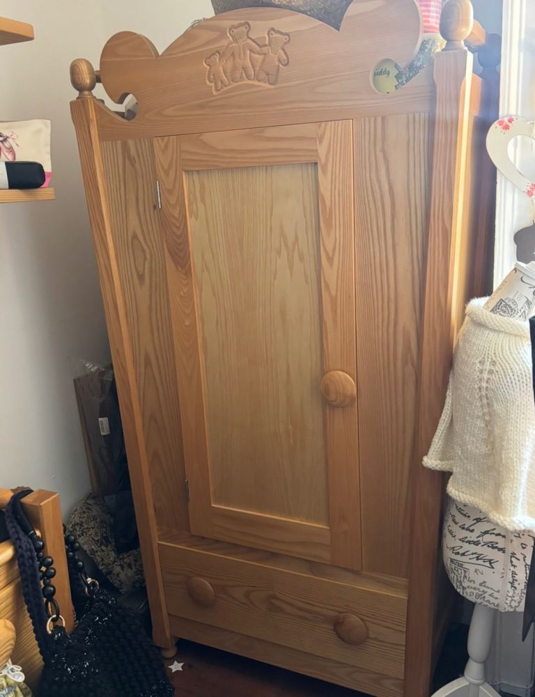 Mark Wilkinson Goldilocks furniture