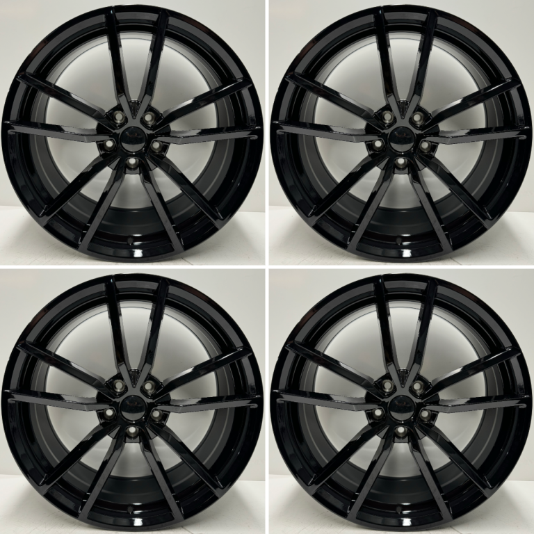 VW Golf Pretoria 18” Style Alloy Wheel Set Black Gloss Caddy A3 Leon MK7 MK7.5
