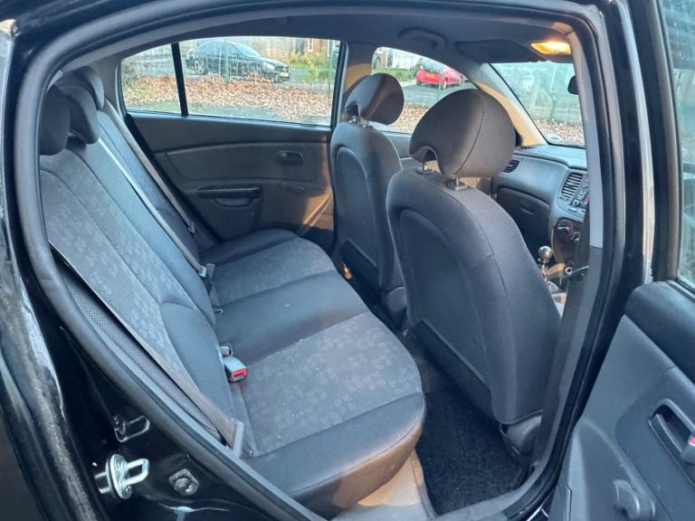 2010 Kia Rio 1.4 1 5dr HATCHBACK Petrol Manual