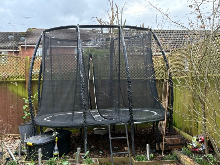 Telstar Vortex Black 10x7 oval trampoline