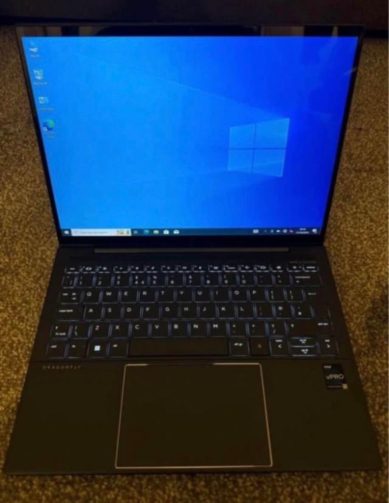 Hp dragonfly g4