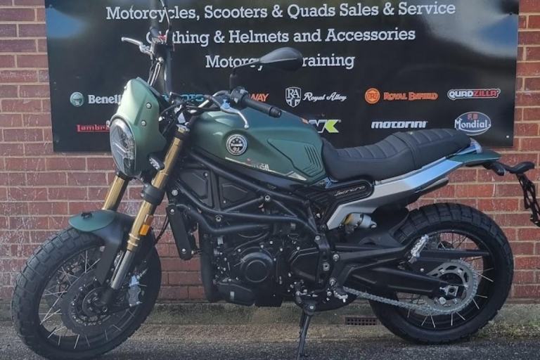 Benelli Leoncino 800 Trail Retro Bike Motorcycle Naked NEW 2024 74 Plate Pre...