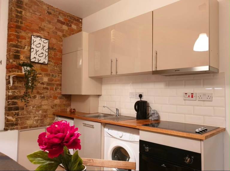 Nice and clean studio flat 