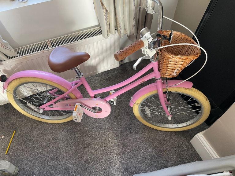 Pink girl glerc bike 
