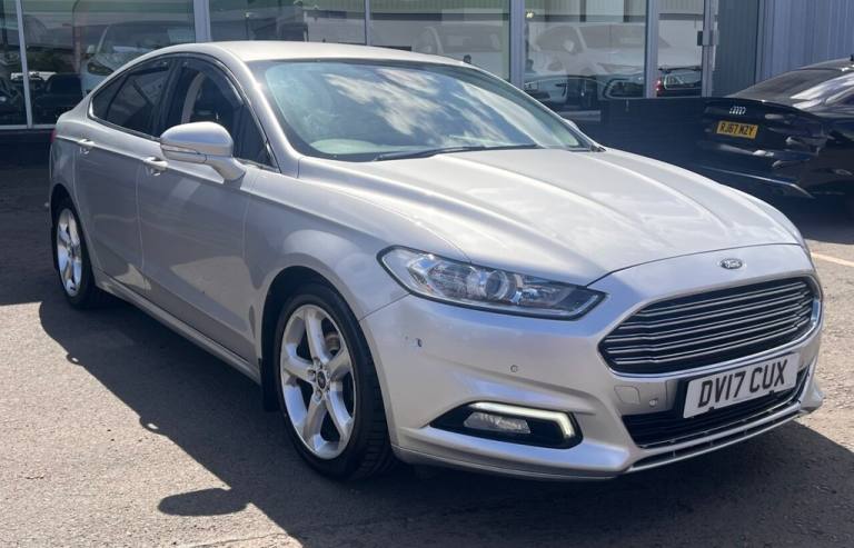 2017 Ford Mondeo 2.0 TDCi Titanium Hatchback 5dr Diesel Manual Euro 6 (s/s) (180 ps) Hatchback Di...