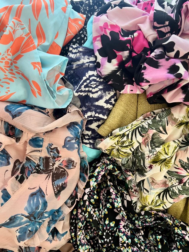 30 item womens clothing bundle joblot reseller stock clearance 