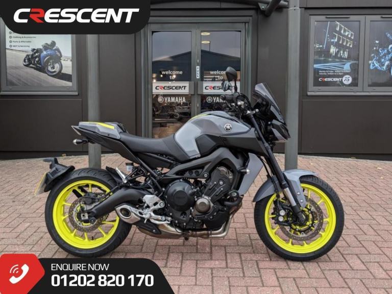 YAMAHA MT-09 2017 - NIGHT FLUO - HEATED GRIPS - MICHELIN TYRES -  R&G PROTECTION