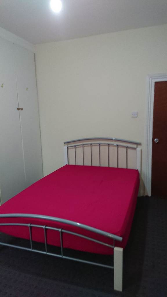 2 plus one bedroom house[3 bedroom] in cv65nd [foleshill ]