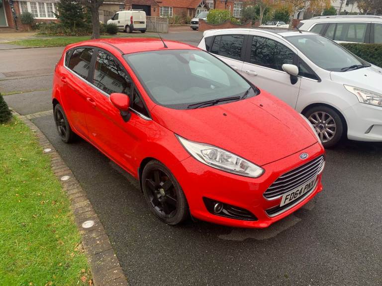 Ford, FIESTA, Hatchback, 2014, Manual, 1560 (cc), 5 doors