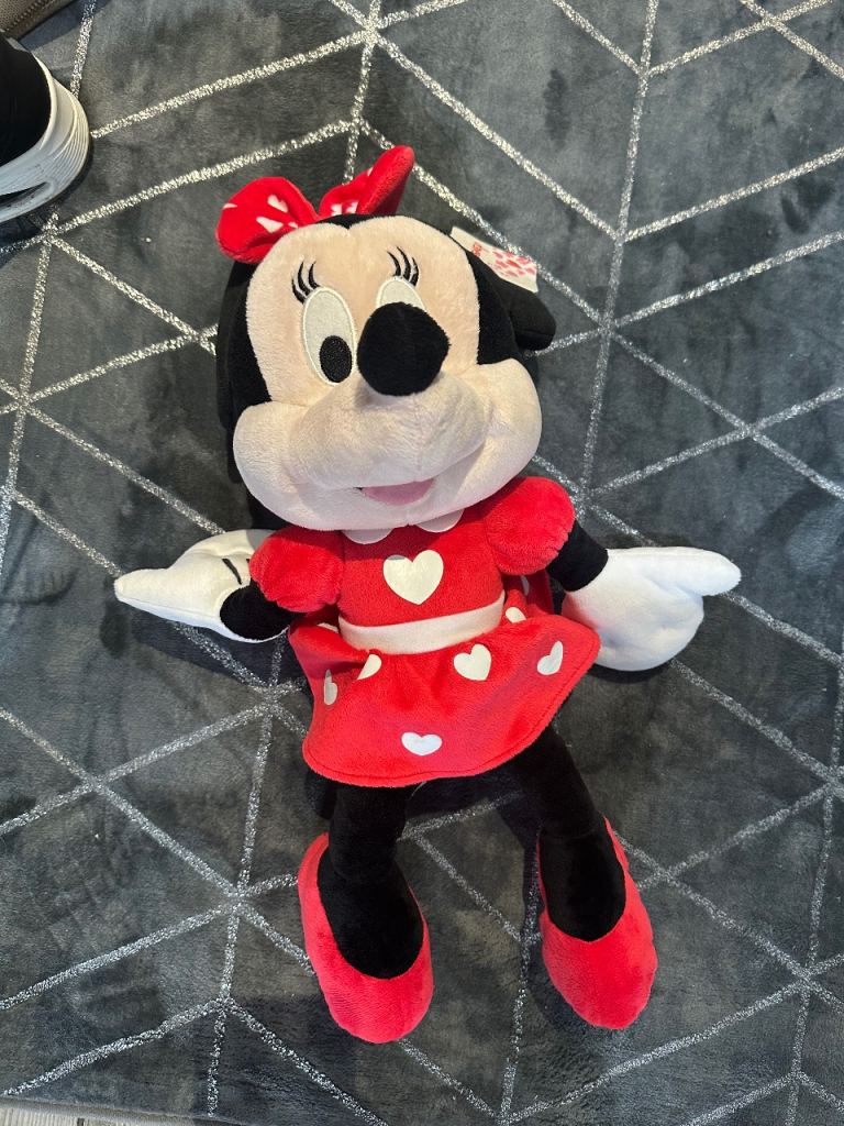 Minnie Mouse Plush 17” Disney with tag