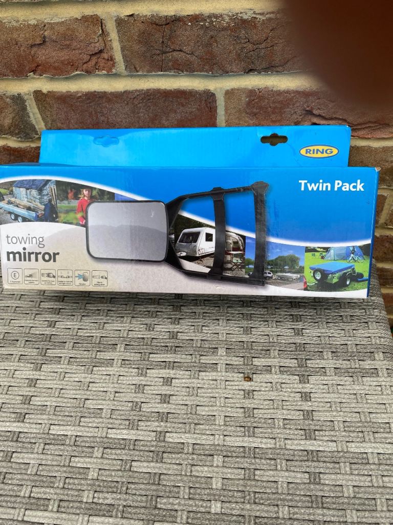 Towing mirrors 