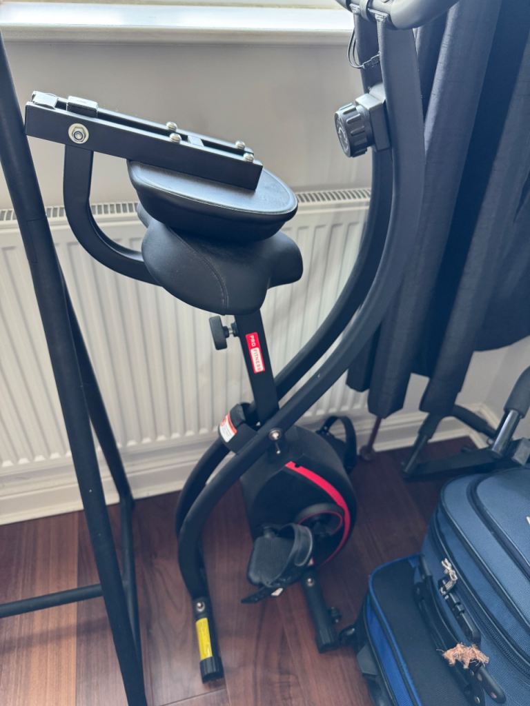 Pro Fitness folding exercise bike