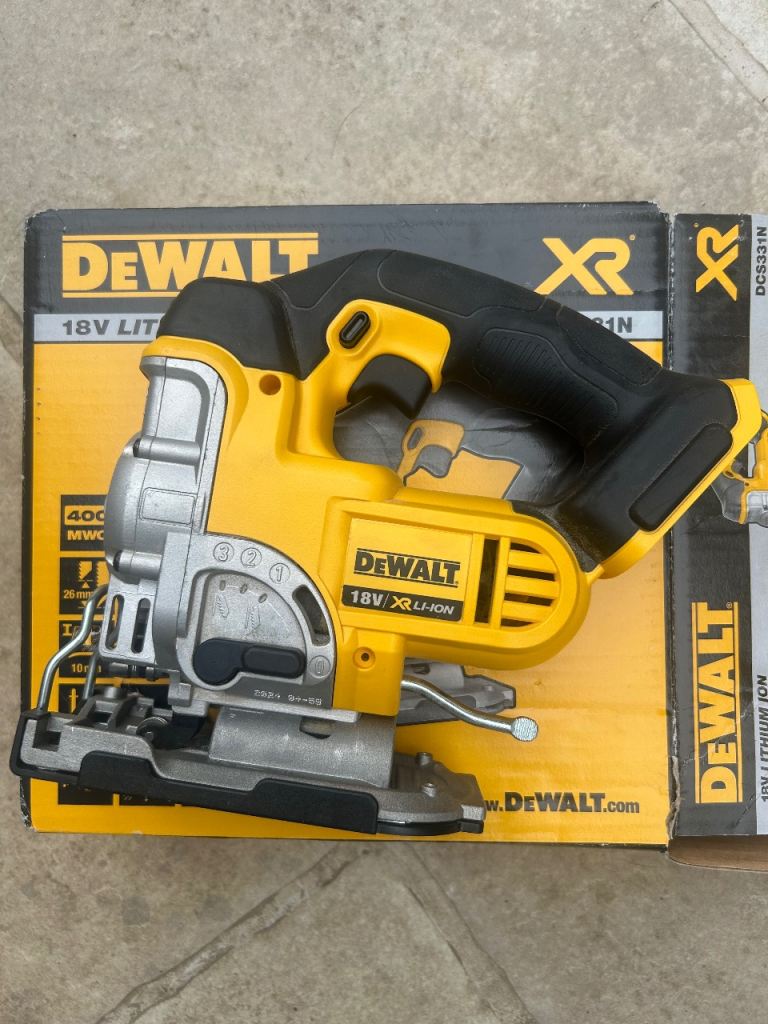 Dewalt jigsaw 