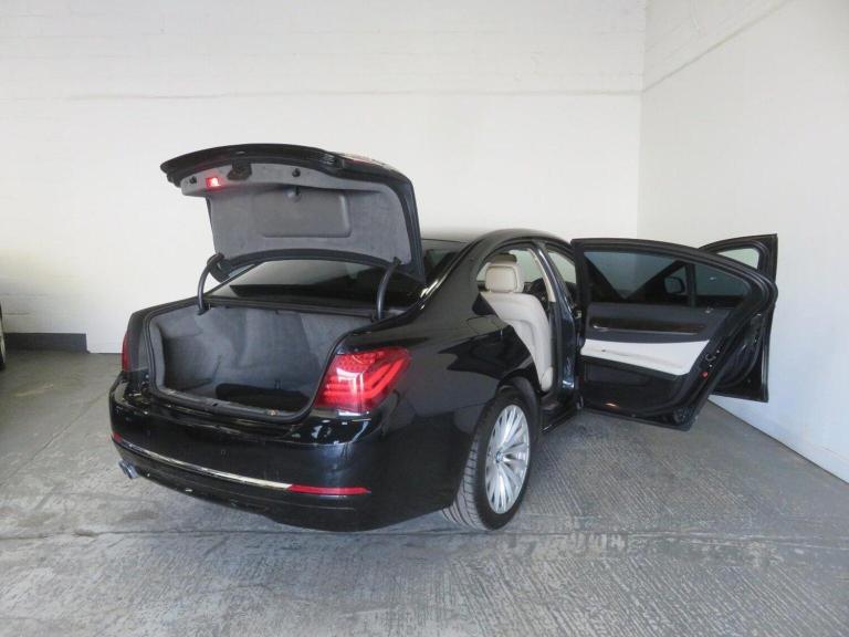 BMW 7 SERIES 3.0 730d SE Saloon Black Auto Diesel 2013
