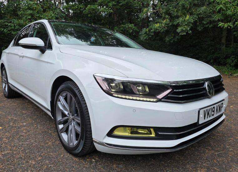 2019 Volkswagen Passat 2.0 TDI GT 4dr [Panoramic Roof] SALOON DIESEL Manual