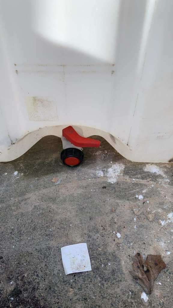 Large IBC Tanks as new no chemicals been in it