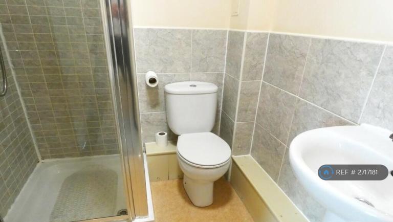 2 bedroom flat in Admiral View, Bispham, Blackpool, FY2 (2 bed) (#2717181)