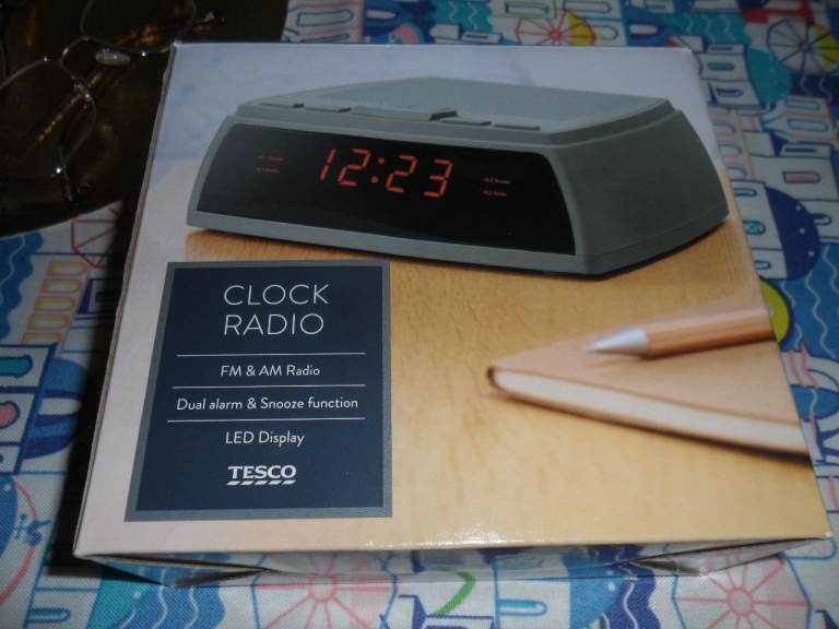 TESCO Grey Clock Radio with Dual Alarm & LED Display - NEW