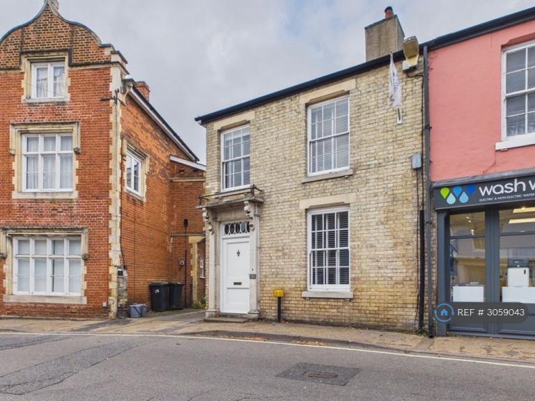 3 bedroom house in Castle St, Eye, IP23 (3 bed) (#3059043)