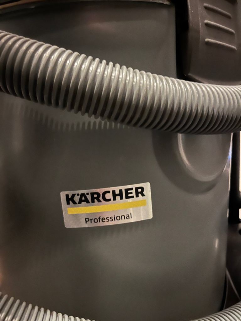  Kärcher Wet & Dry Vacuum NT 70/2 