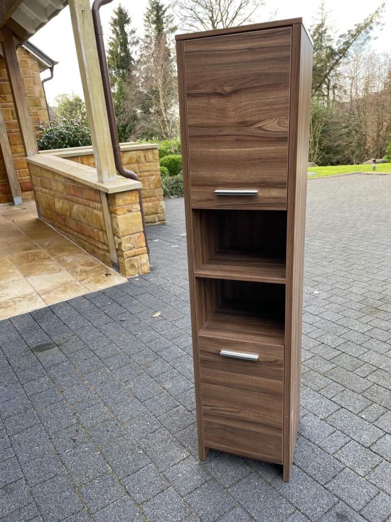 Bathroom cabinet 