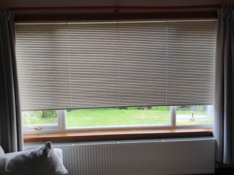 Venetian Blinds - FREE