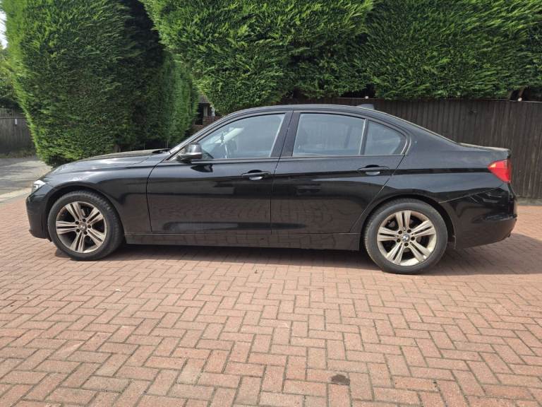 BMW, 320 sport diesel, 2012, Automatic, 1995 (cc), 4 doors