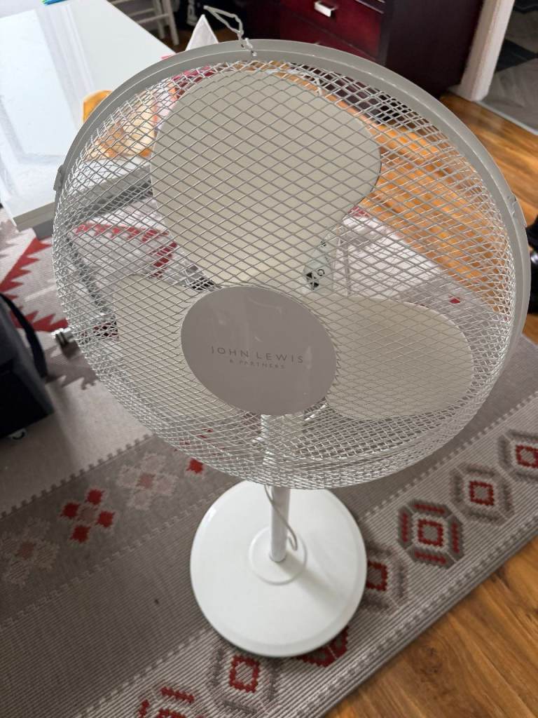 John Lewis 16" Pedestal Fan, white, 4 speeds, good condition