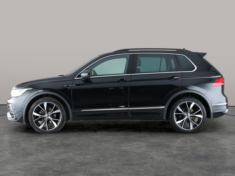 2023 Volkswagen Tiguan 2.0 TDI R-Line 5dr DSG ESTATE DIESEL Automatic