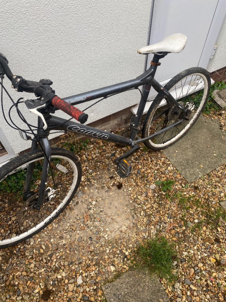 Carrera Hybrid Bike – Grey, Good Condition