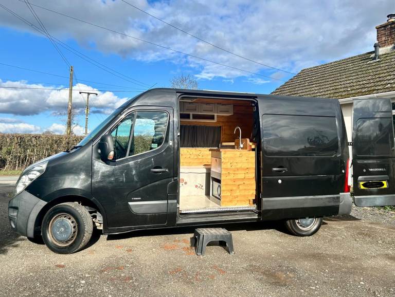 Campervan Stealth Off Grid 